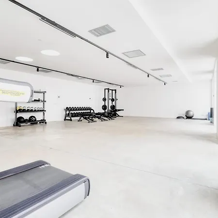 Just Urban - Boutique With Parking And Gym Milaan