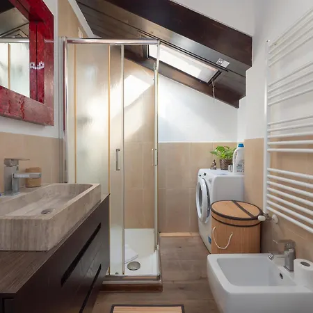 Xenia - Penthouse In Porta Venezia * Milan