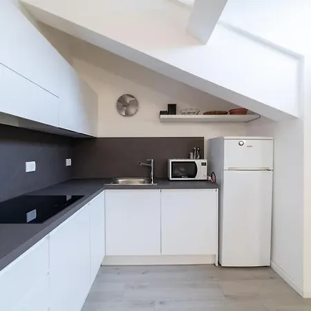 Intrho Flat Porta Romana