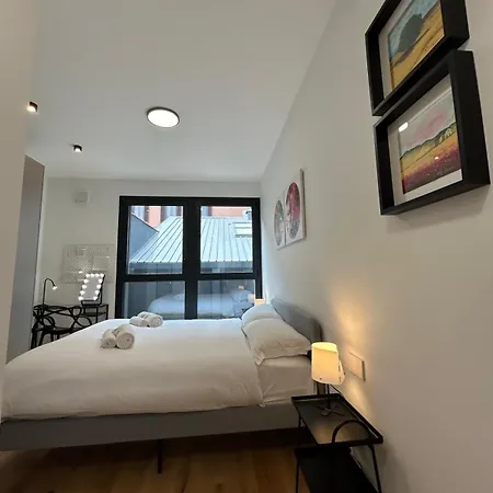 Kibilù Luxury With Terrace, Isola District&near Garibaldi Station