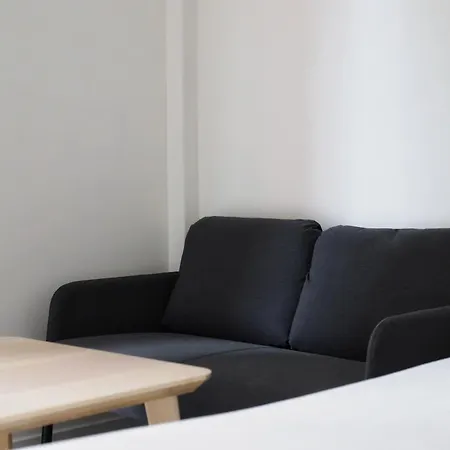 Joivy Welcoming 3-bed Flat Near Mudec Museum شقة ميلان