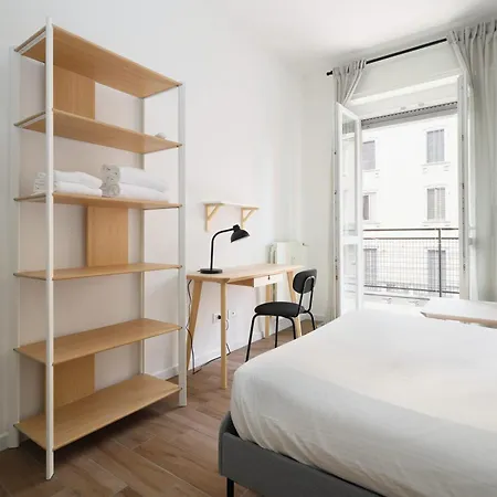 Joivy Welcoming 3-bed Flat Near Mudec Museum Milan