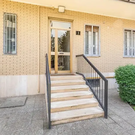 Glassy Апартаменты *