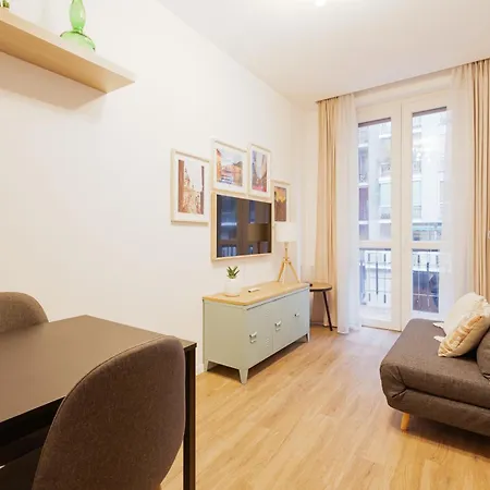 Pasteur M1 - Zen With Balcony Milan
