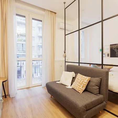 Pasteur M1 - Zen With Balcony Milan