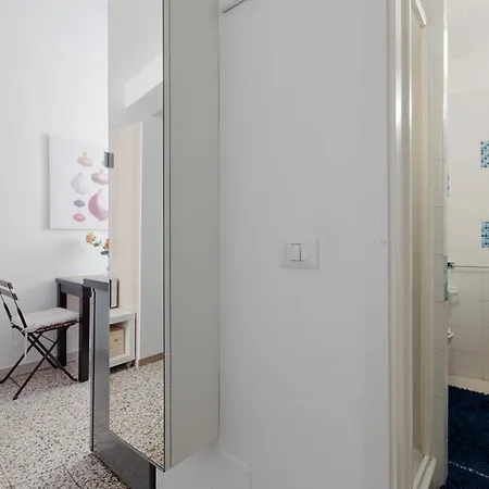 Appartamento Sant'ambrogio - Modern Studio! *