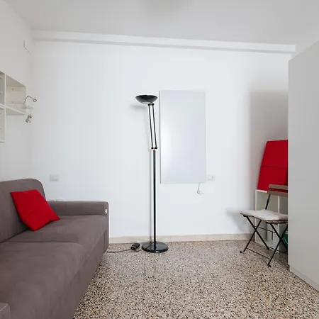 Guesthost - Sant'ambrogio Modern * Milano