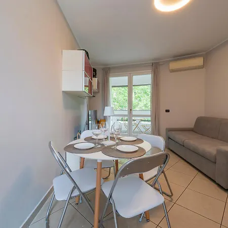 Attico A - 2 Terrazzi E Netflix Apartment