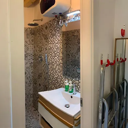 M20, Isola Garibaldi * Милан