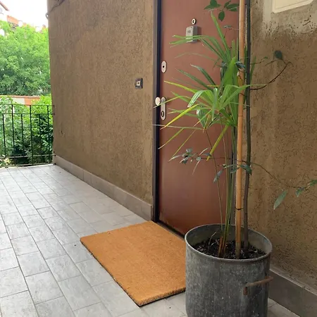 Apartman M20, Isola Garibaldi Milánó