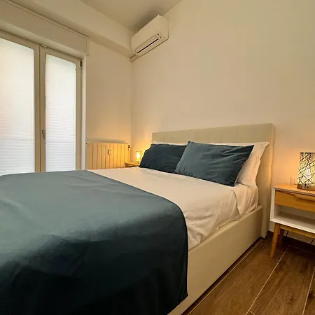 Lägenhet Casa Di Meg A Vicino Ai Navigli *