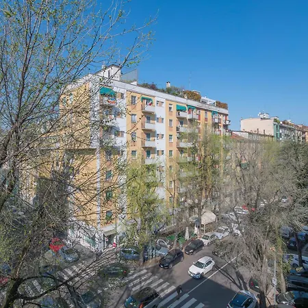 Lägenhet Xenia - Bright Near Piazzale Susa *