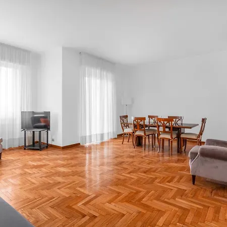 Casa Da Albani Apartment