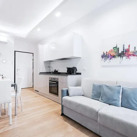 Easylife - Residenza Chic Vicino Al Duomo Apartment Milan
