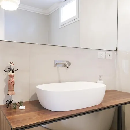 Easylife - Sofisticato Con Terrazzo