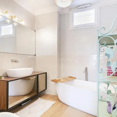 Easylife - Sofisticato Con Terrazzo
