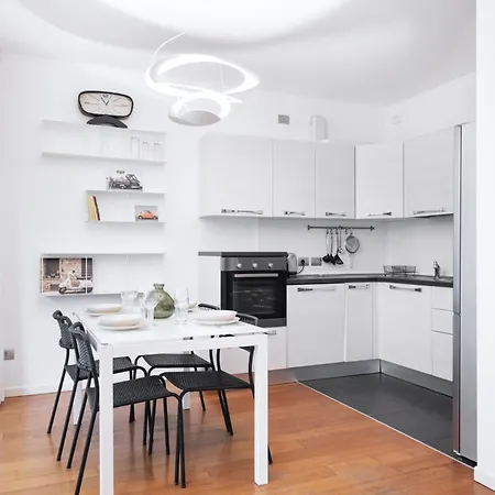 Easylife-appartamento Con Terrazzo In Porta Romana *
