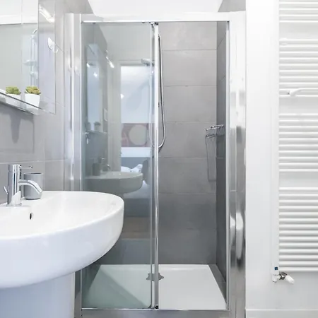 Easylife-appartamento Con Terrazzo In Porta Romana * Milano