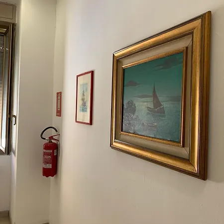 Mercurio Hotel 2*