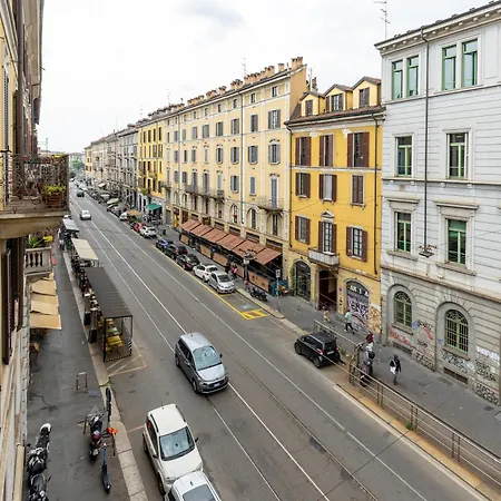 Beplace At Navigli Apartment