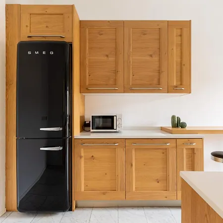Apartment Beplace At Navigli