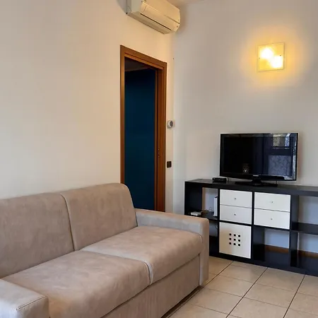 Best Way Rent - Beautiful On Naviglio Martesana Apartment *