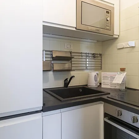 Italianway Easy - Cipro 5 Apartman