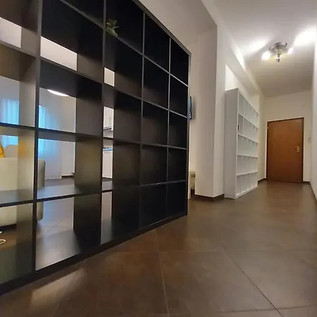 Spazioso Bilocale Vicino Metro Mm4 Argonne - Lome 315 * Milão