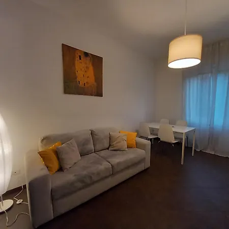 Spazioso Bilocale Vicino Metro Mm4 Argonne - Lome 315 Apartment