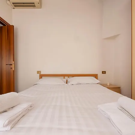 Youhosty - Porta Romana M3 * Milano