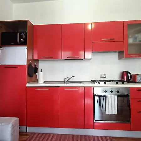 Sahi - Via Dei Ciclamini Mm1 Primaticcio, Stadio San Siro, Ospedale San Carlo Milán