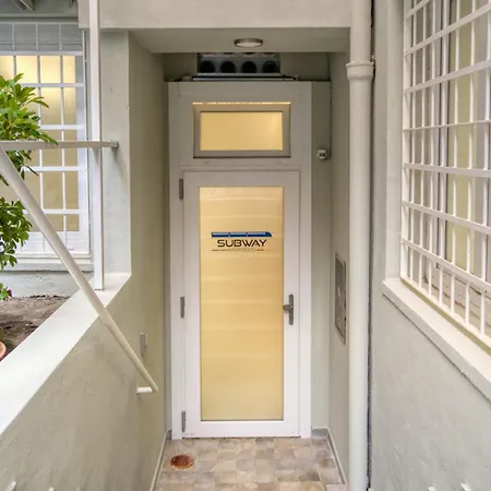 게스트하우스 Italianflat - Subway 4*