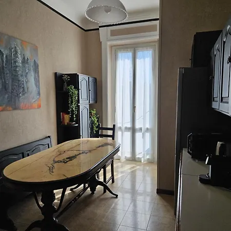 Homegallery - Elegante Milanese