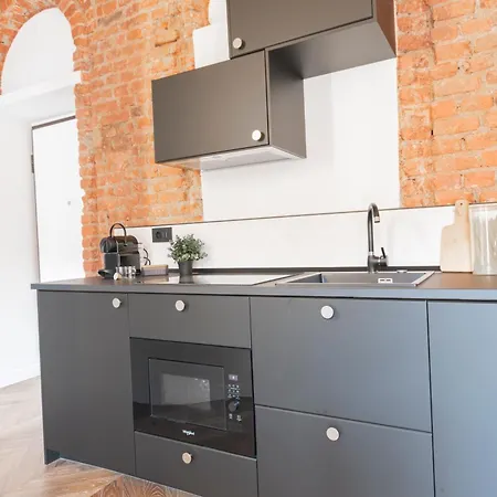 Ihost Luxury - Petrella 18 2dx * מילאנו