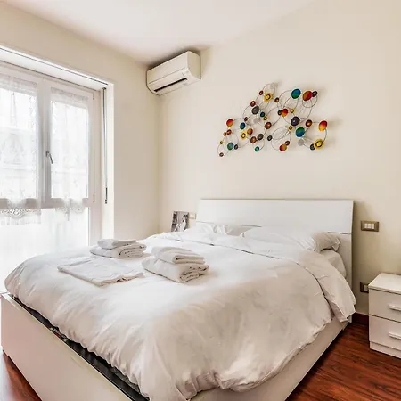 Apartamento Brand New 2pax Wifi - Via Denti Milão