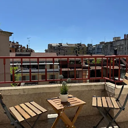 Lorenteggio Urban - Affitti Brevi Italia Apartmán Milán