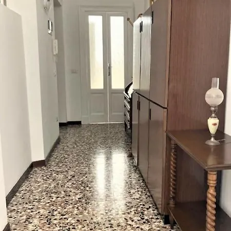 Stradivari 10 Bright * Milan