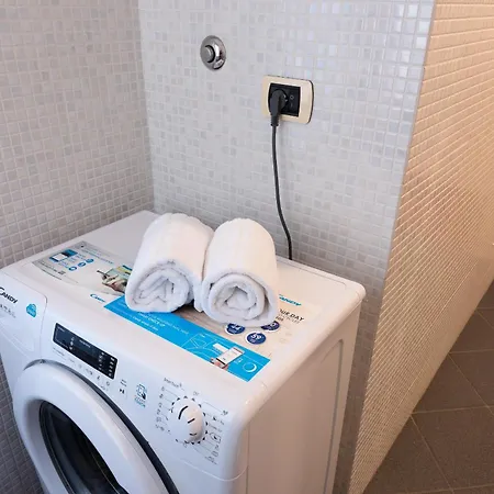 Daniele Flat - Free Wi-fi & M4 Metro *