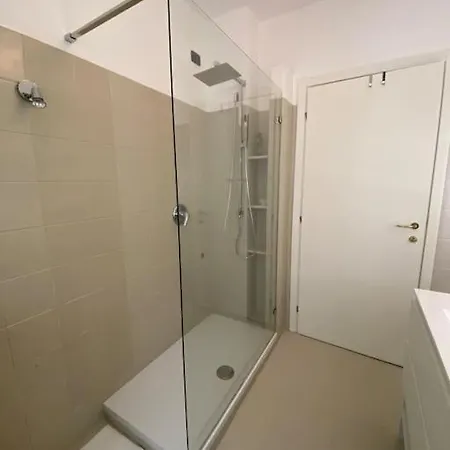 Accogliente - Apartman *