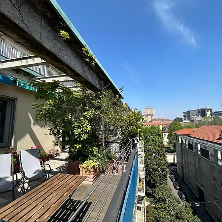 Terrazza Con Vista Lägenhet Milano