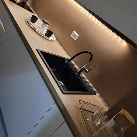 Apartment La Casa Sole Milan