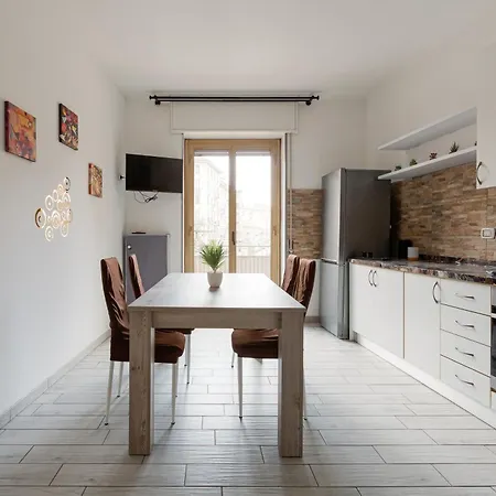 Apartment Bovisa Politecnico - Spacious With Balcony!