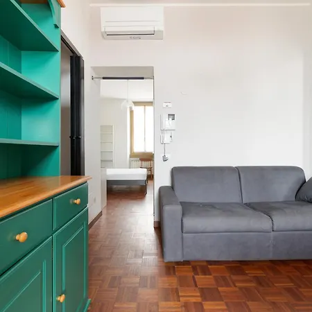 Crescenzago Cosy Apt! Διαμέρισμα