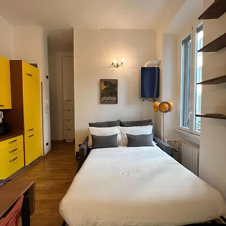 Apartment Accomodo Mib60 Bilocale Navigli Milan