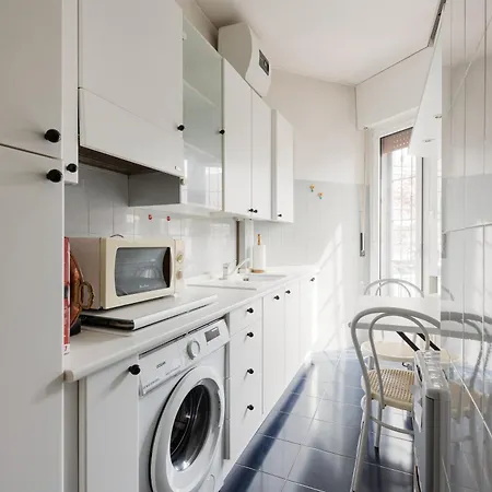 דירה Guesthost - Forlanini - Functional With Balcony! *