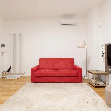 Darsena Navigli & Porta Genova M2 - Modern Apt!