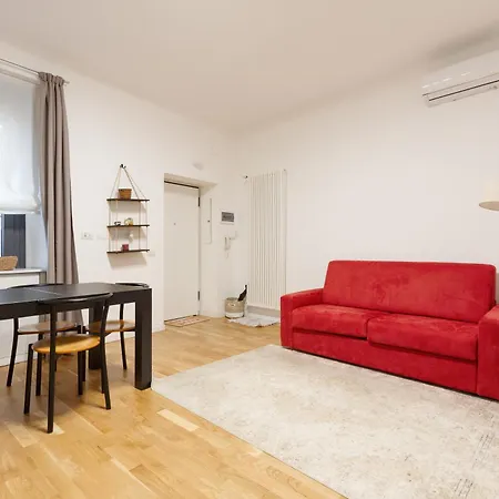 Darsena Navigli & Porta Genova M2 - Modern Apt! Apartment *