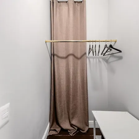 Aparthotel Adore Milan