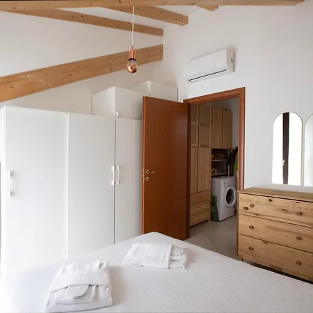 L'arche Comfort&relax - House Di Via Zanoli * Milánó