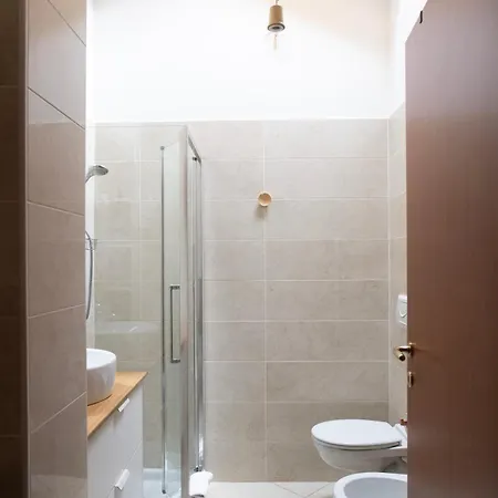 L'arche Comfort&relax - House Di Via Zanoli * Milánó